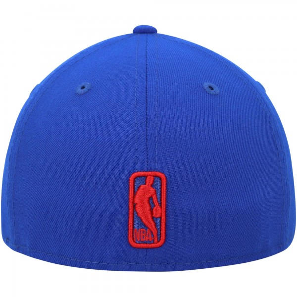 Бейсболка Detroit Pistons New Era Blue Team Low Profile 59FIFTY