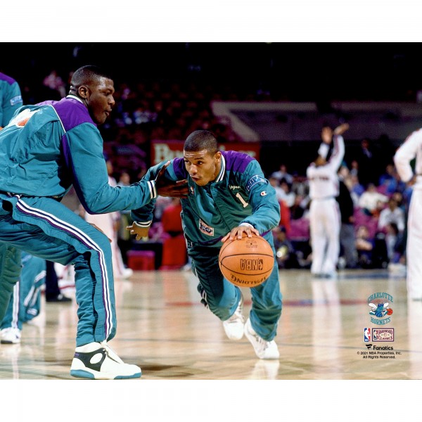Unsigned Charlotte Hornets Muggsy Bogues Fanatics Authentic Hardwood Classics Warming Up Photograph