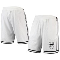 Шорты New York Knicks Mitchell & Ness Hardwood Classics White Out Swingman