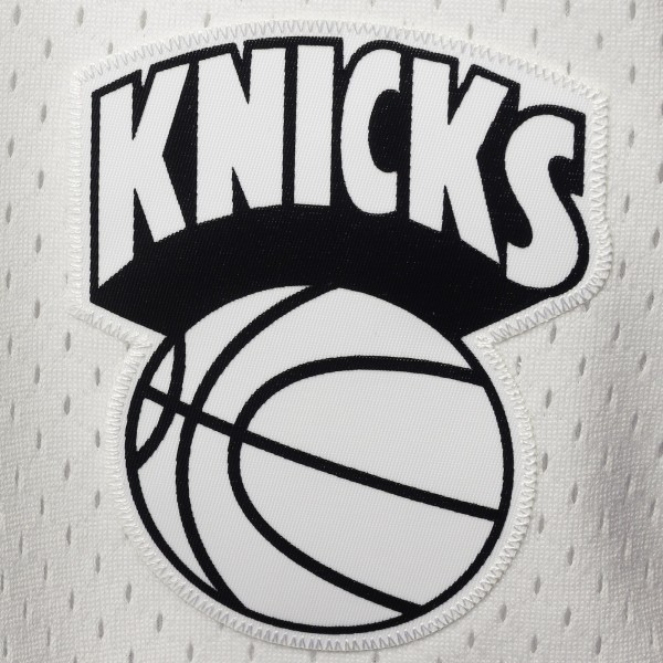 Шорты New York Knicks Mitchell & Ness Hardwood Classics White Out Swingman - спортивная одежда НБА