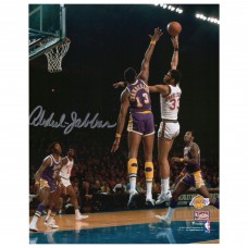Milwaukee Bucks Kareem Abdul-Jabbar Fanatics Authentic Autographed 8 x 10 Sky Hook Photograph