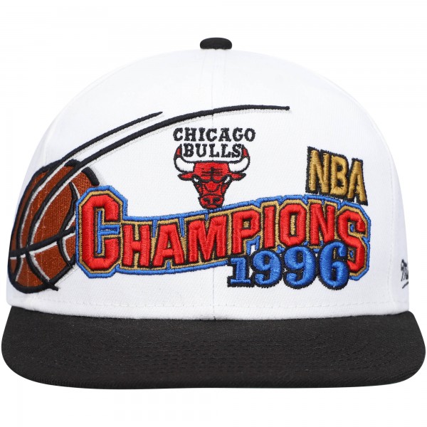 Бейсболка Chicago Bulls Mitchell & Ness Hardwood Classics 1996 NBA Champions Wave Two-Tone - White