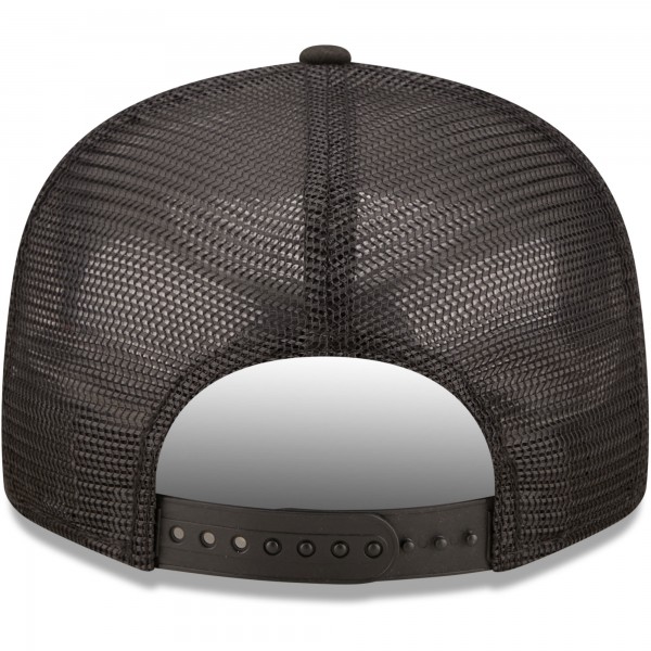 Бейсболка New York Yankees New Era Blackout Trucker 9FIFTY