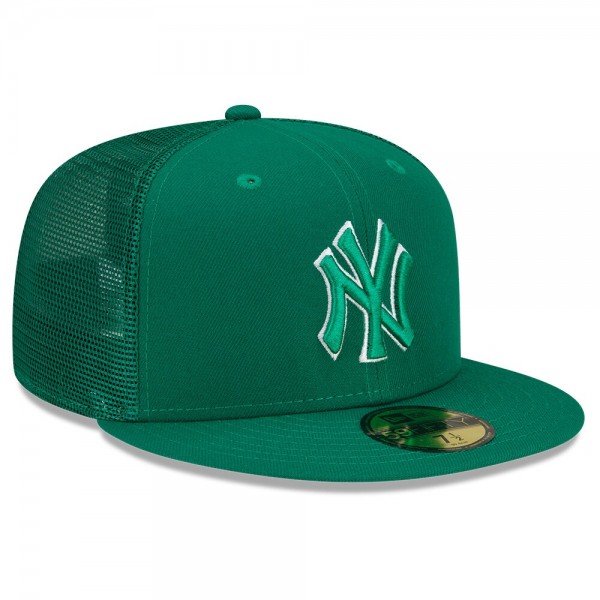 Бейсболка New York Yankees New Era 2022 St. Patrick's Day 59FIFTY - Green