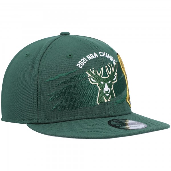 Бейсболка Milwaukee Bucks New Era 2021 NBA Finals Champions Tear On The Court 9FIFTY - Hunter Green