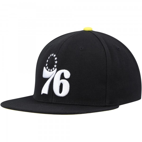 Бейсболка Philadelphia 76ers Mitchell & Ness Lightning Hook - Black - официальный мерч NBA