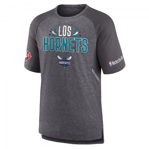 Футболка Charlotte Hornets 2022 Noches Ene-Be-A Core Shooting Raglan - Heathered Gray