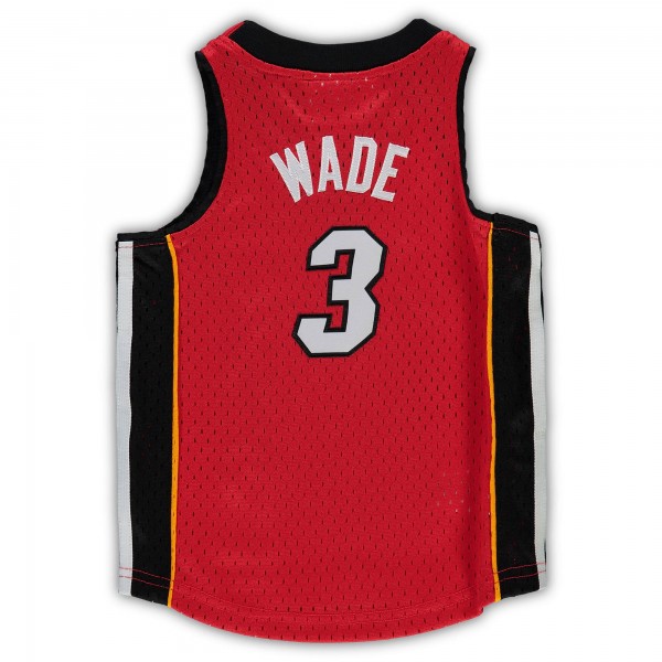 Малышам Miami Heat Dwyane Wade Mitchell & Ness Red 2005/06 Hardwood Classics Player Jersey