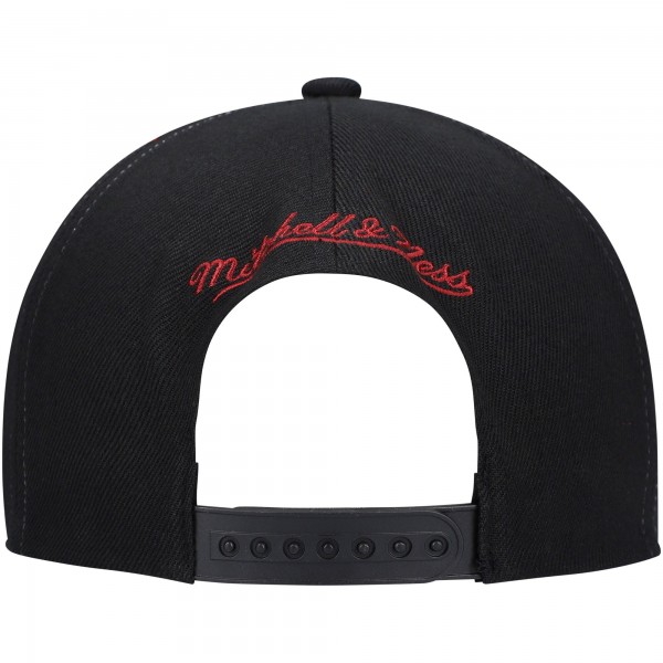Бейсболка Philadelphia 76ers Mitchell & Ness Hardwood Classics Earthquake - Black - официальный мерч NBA