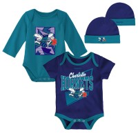 Малышам Charlotte Hornets Mitchell & Ness Purple/Teal Hardwood Classics Bodysuits & Cuffed Knit Hat Set
