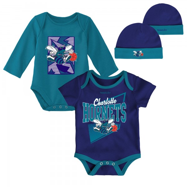 Малышам Charlotte Hornets Mitchell & Ness Purple/Teal Hardwood Classics Bodysuits & Cuffed Knit Hat Set