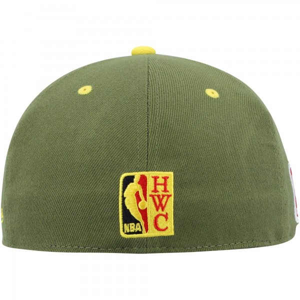 Бейсболка New York Knicks Mitchell & Ness x Lids 35th Anniversary Hardwood Classics Dusty - Olive - официальный мерч NBA