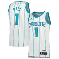 Игровая форма  LaMelo Ball Charlotte Hornets Jordan Brand Unisex 2022/23 Swingman - Association Edition - White