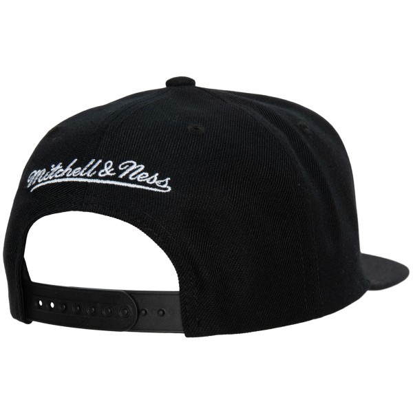 Бейсболка Cleveland Cavaliers Mitchell & Ness Hardwood Classics Script 2.0 - Black