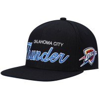 Бейсболка Oklahoma City Thunder Mitchell & Ness Black Hardwood Classics Script 2.0