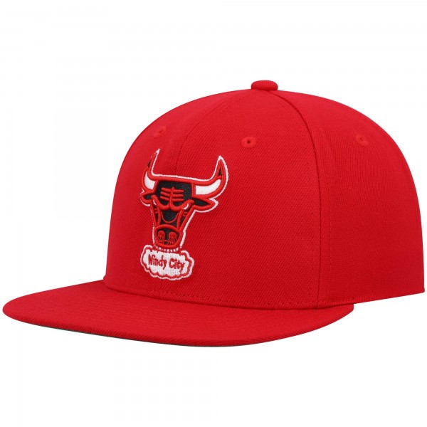 Бейсболка Chicago Bulls Mitchell & Ness Red Hardwood Classics Team Ground 2.0