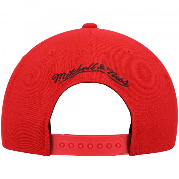 Бейсболка Chicago Bulls Mitchell & Ness Team Two-Tone 2.0 - Red/Black