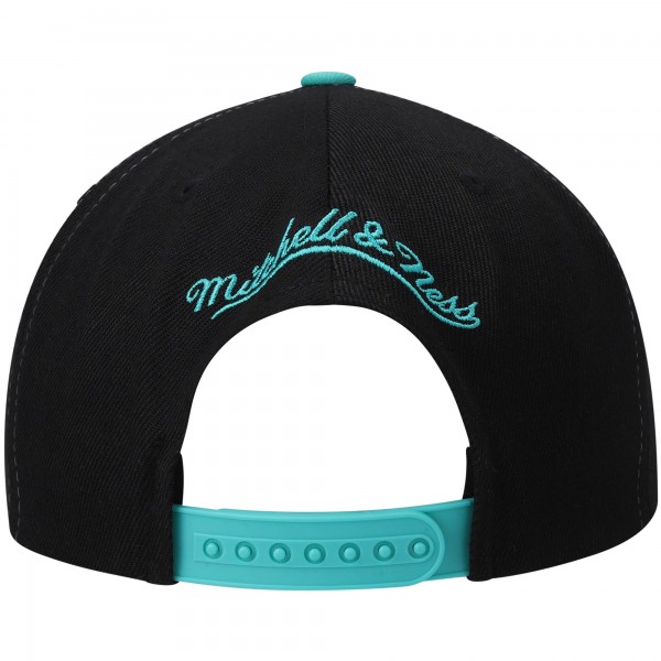 Бейсболка San Antonio Spurs Mitchell & Ness Hardwood Classics Sharktooth - Black/Teal