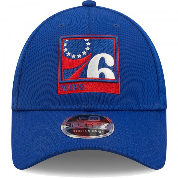 Бейсболка Philadelphia 76ers New Era Framed 9FORTY - Royal