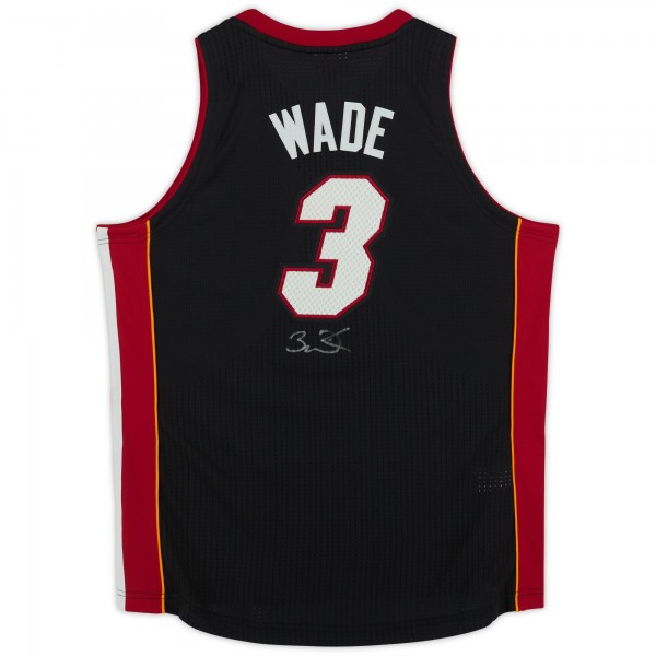 Игровая джерси Dwyane Wade Miami Heat Autographed Fanatics Authentic Black Mitchell & Ness Authentic