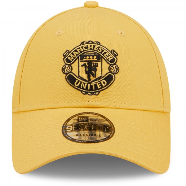 Бейсболка Manchester United New Era Seasonal 9FORTY - Yellow