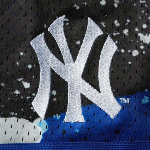 Шорты New York Yankees Mitchell & Ness Black Hyper Hoops