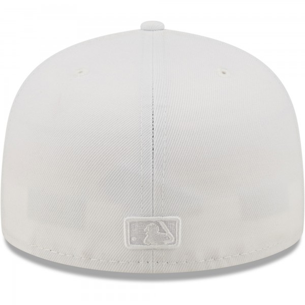 Бейсболка New York Yankees New Era White on White 59FIFTY