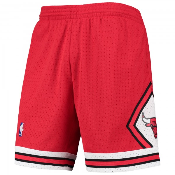 Шорты Chicago Bulls Mitchell & Ness 1997-98 Hardwood Classics Swingman - Red