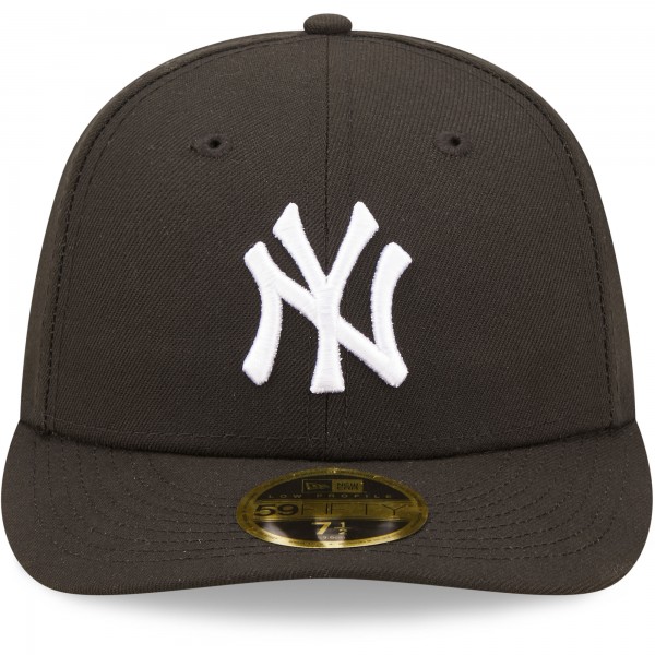 Бейсболка New York Yankees New Era Black &amp; White Low Profile 59FIFTY