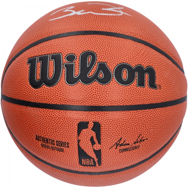 Мяч Autographed Miami Heat Dwyane Wade Authentic Wilson Authentic Series Indoor/Outdoor
