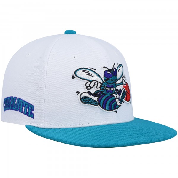 Бейсболка Charlotte Hornets Mitchell & Ness White/Teal Hardwood Classics