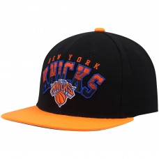 Бейсболка New York Knicks Mitchell & Ness Gradient Wordmark - Black/Orange