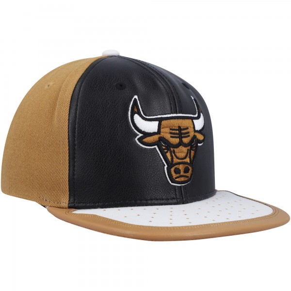 Бейсболка Chicago Bulls Mitchell & Ness Day One - Black/Tan