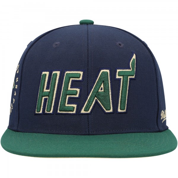 Бейсболка Miami Heat Mitchell & Ness 15th Anniversary Hardwood Classics Grassland - Navy/Green