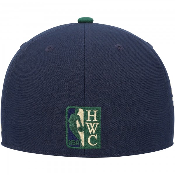 Бейсболка Miami Heat Mitchell & Ness 15th Anniversary Hardwood Classics Grassland - Navy/Green