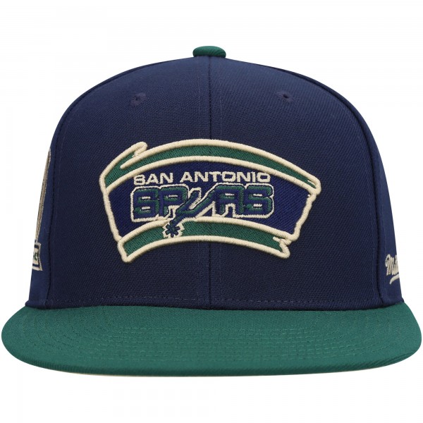 Бейсболка San Antonio Spurs Mitchell & Ness 40th Anniversary Hardwood Classics Grassland - Navy/Green
