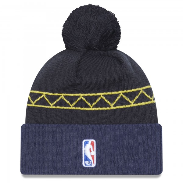Шапка с помпоном Indiana Pacers New Era 2022/23 City Edition Official Cuffed - Navy