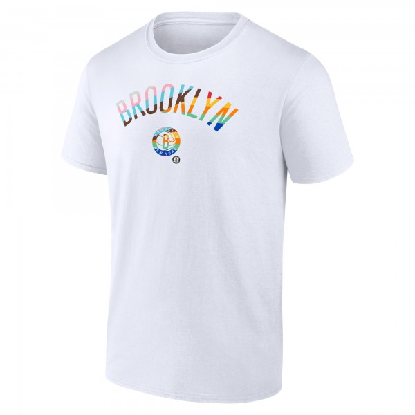 Футболка Brooklyn Nets Pride - White
