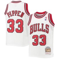 Игровая джерси Youth Chicago Bulls Scottie Pippen Mitchell & Ness White 1997/98 Hardwood Classics