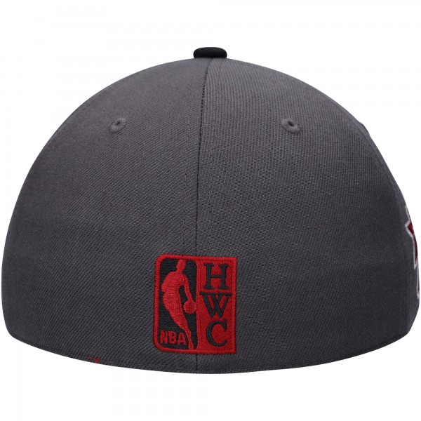 Бейсболка Philadelphia 76ers Mitchell & Ness Hardwood Classics 40th Anniversary Born & Bred - Charcoal/Black