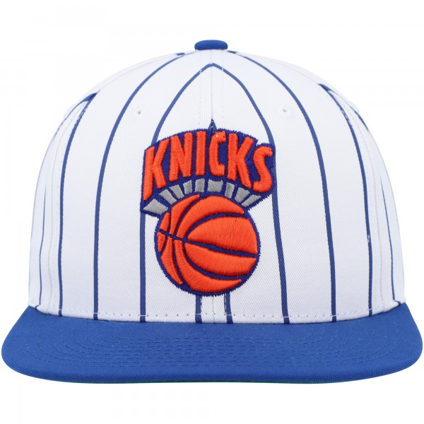 Бейсболка New York Knicks Mitchell & Ness Hardwood Classics Pinstripe - White