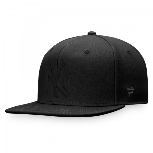 Бейсболка New York Yankees Black on Black