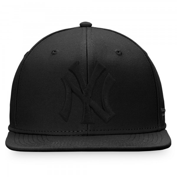 Бейсболка New York Yankees Black on Black