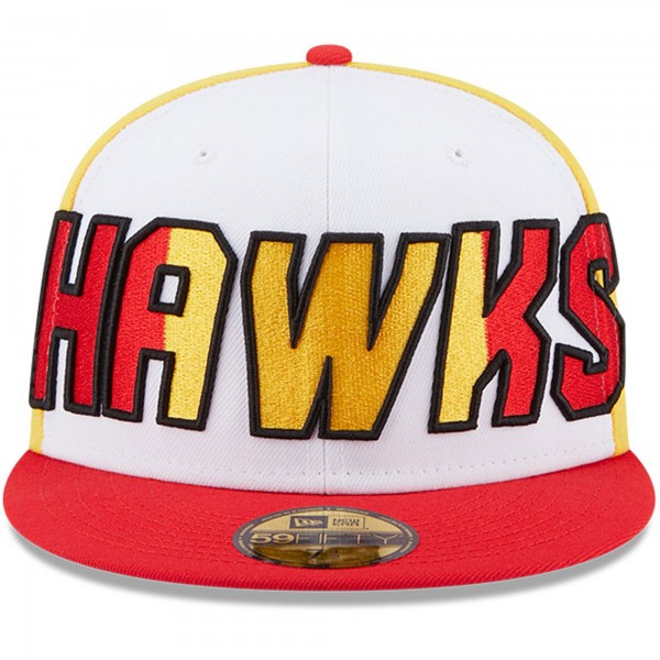 Бейсболка Atlanta Hawks New Era Back Half 9FIFTY - White/Red