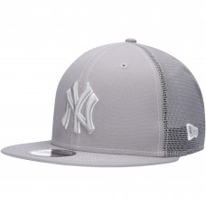 Бейсболка New York Yankees New Era 2023 On-Field Batting Practice 9FIFTY - Gray