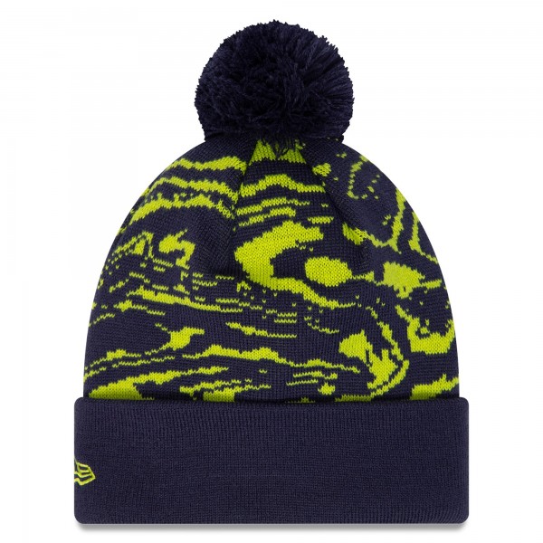 Шапка с помпоном Manchester United New Era Allover Print Cuffed Knit - Navy
