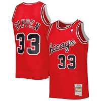 Джерси Chicago Bulls Scottie Pippen Mitchell & Ness Red Hardwood Classics 2003-04 Swingman
