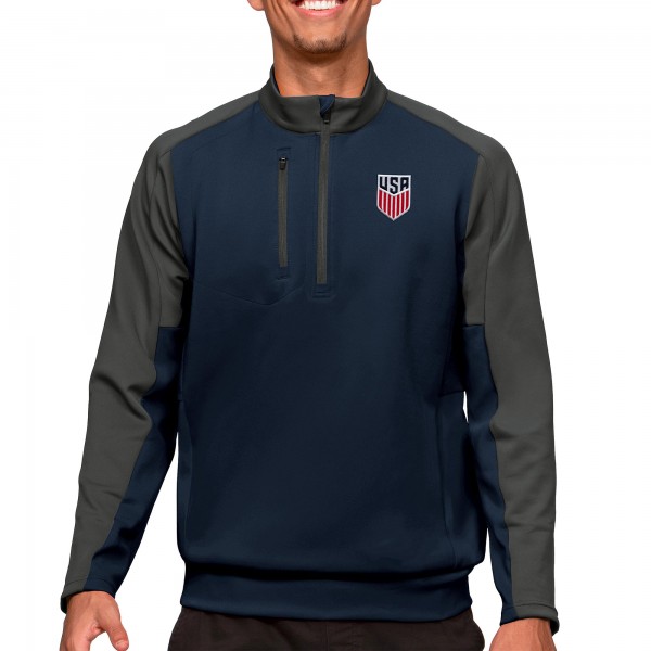 Кофта на короткой молнии