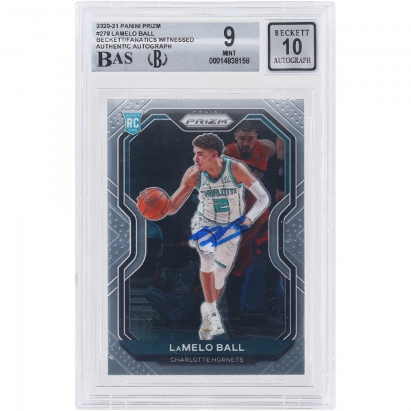 Autographed Charlotte Hornets LaMelo Ball 2020-21 Panini Prizm #278 Beckett Witnessed Authenticated 9/10 Rookie Card - 14838158