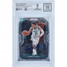 Autographed Charlotte Hornets LaMelo Ball 2020-21 Panini Prizm #278 Beckett Witnessed Authenticated 9/10 Rookie Card - 14723392